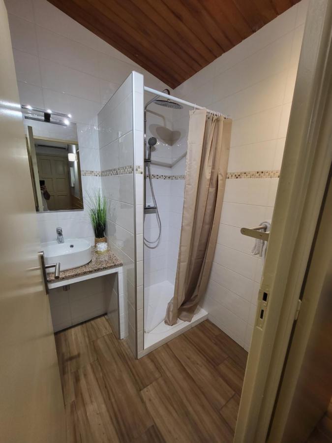 Casa de Férias Dans Avec Piscines 4-6 Personnes Briloc Porticcio (Corsica)