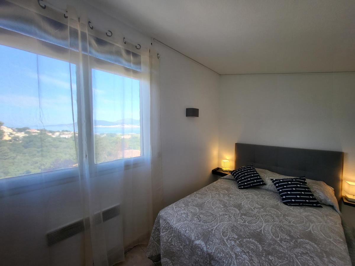 Casa de Férias Dans Avec Piscines 4-6 Personnes Briloc Porticcio (Corsica)
